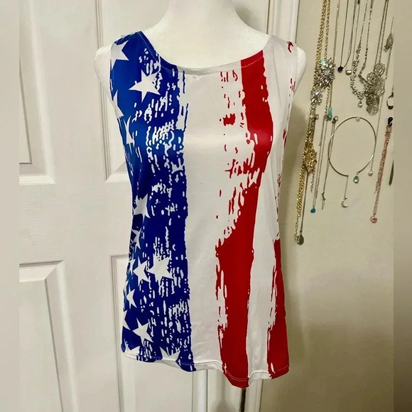 Women’s 4th of July shirt - Picture 1 of 3